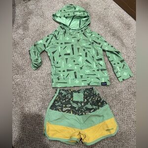 Patagonia 2T Kids Mint Green Hooded Rashguard w Green & Yellow Swim Shorts Set
